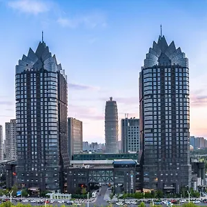 4* Hotel Novotel Convention Centre